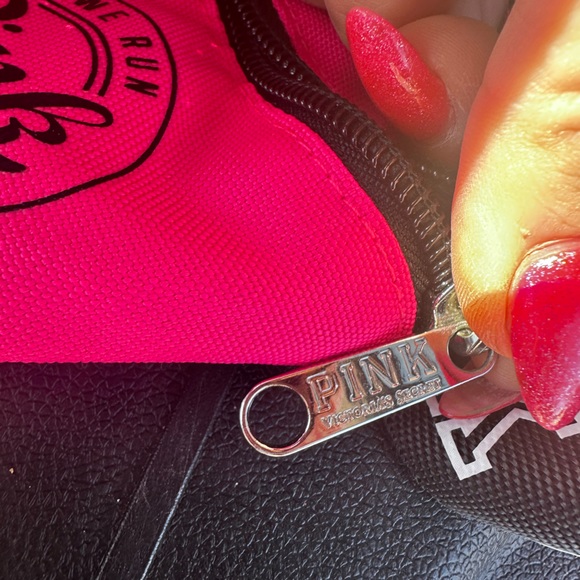 Pink by VS Fanny pack belt bag - Picture 5 of 6